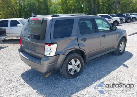 2011 Ford Escape Xls from USA, damaged, VIN 1FMCU0C71BKB85849